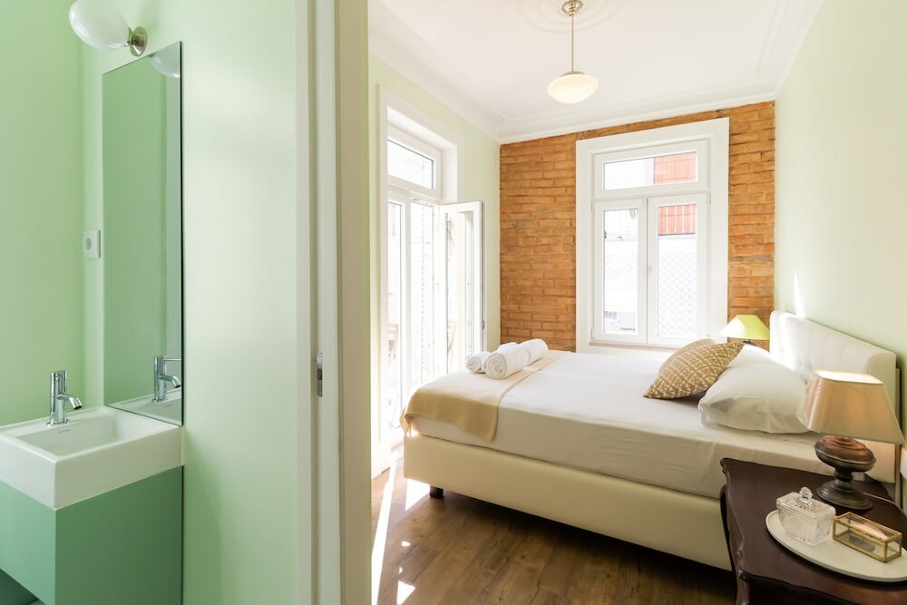 Фото 1898 Home & Suites