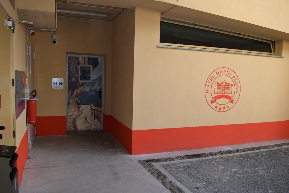 Фото Hotel Garni Pegra