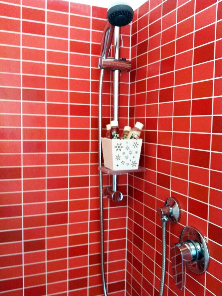 Фото  Pinidiroma Rooms and Suites