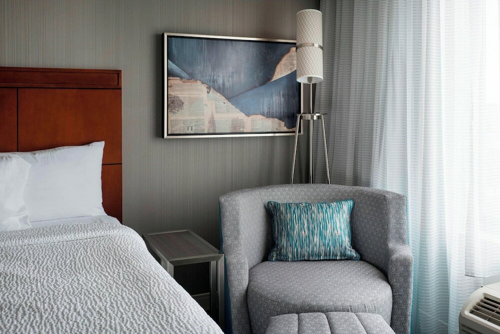 Фото Courtyard by Marriott Denver Airport