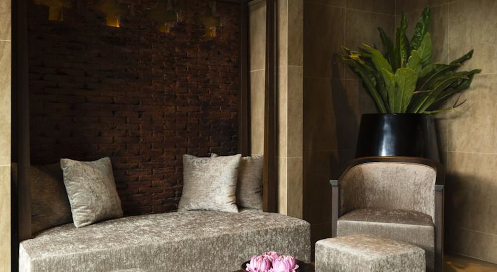 Фото Casa Nithra Bangkok