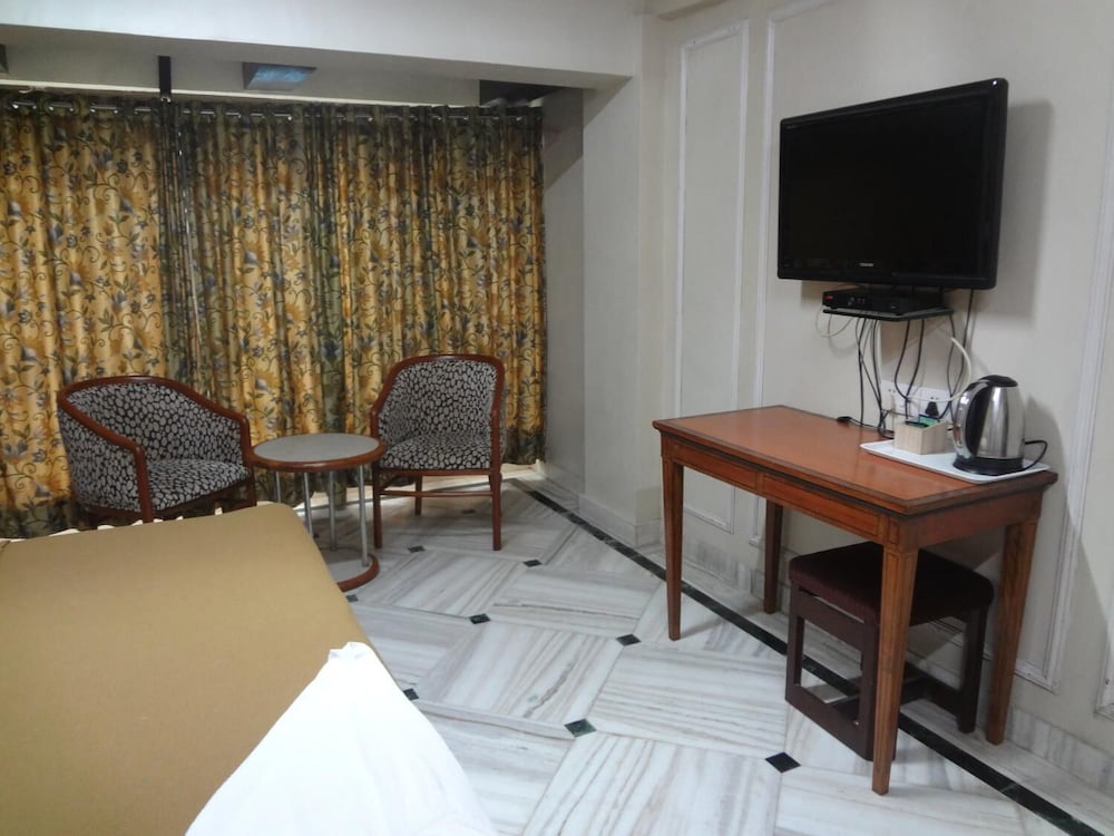 Фото Royal Park Hotel