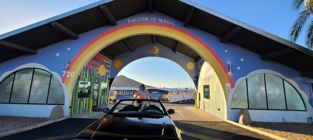 Фото Hotel McCoy - Art, Coffee, Beer, Wine