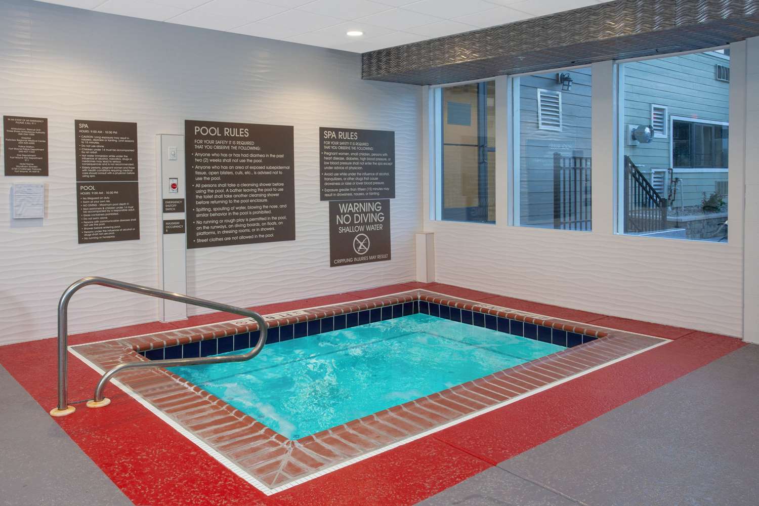 Фото Wyndham Garden Fort Wayne