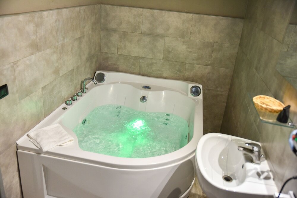 Фото Mirosa Bed and Breakfast