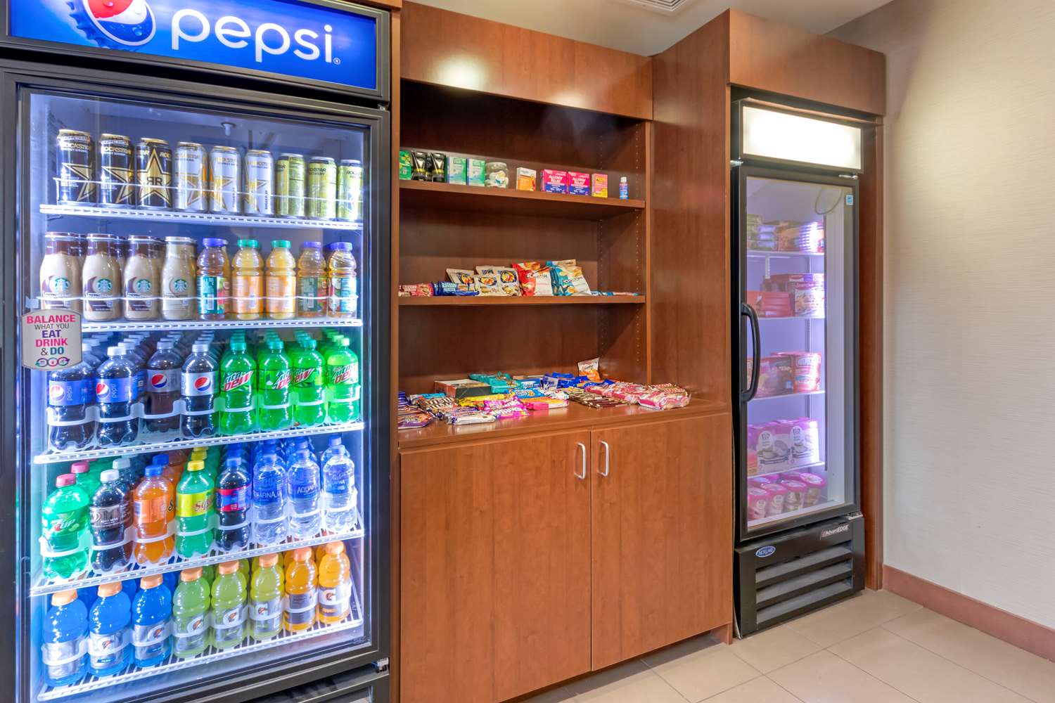 Фото Comfort Suites