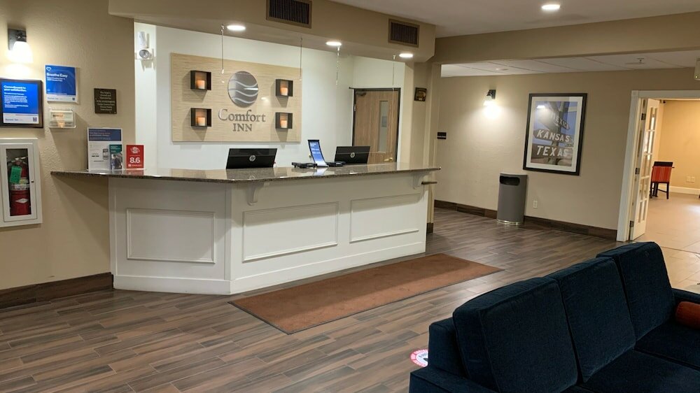 Фото Comfort Inn Garden City