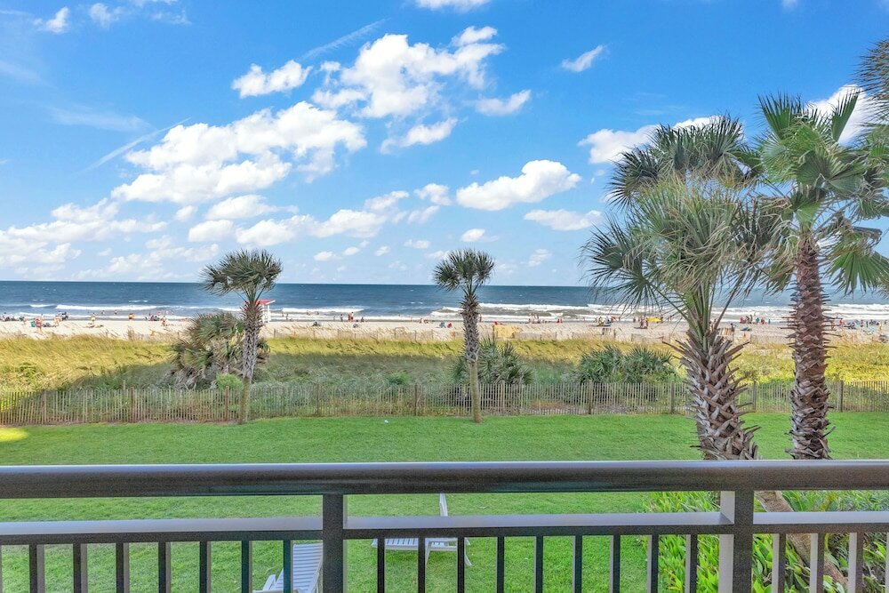 Фото The Caravelle Resort