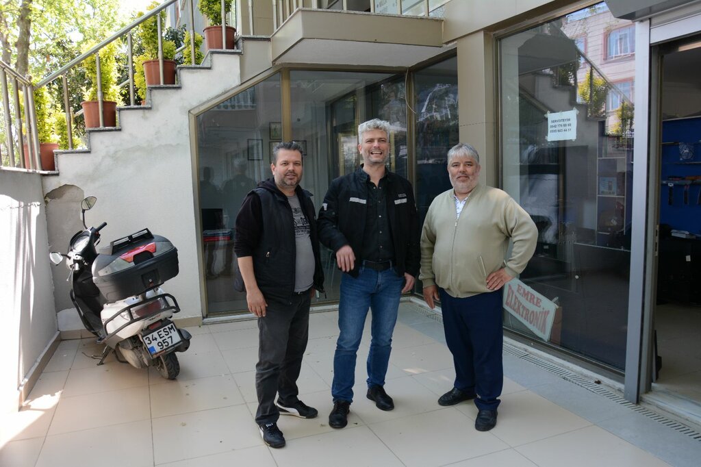 TV company Emre Electronics, Istanbul, photo