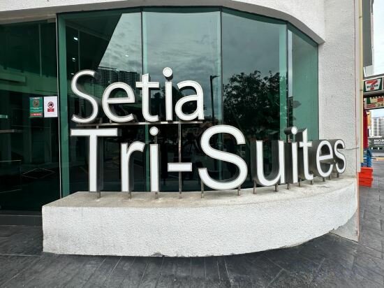Apartments Setia Tri-Suite by Homey Planet, Penang, photo