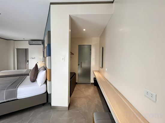 Фото Yes Hotel Imus Cavite