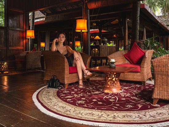 Фото Angkor Village Hotel