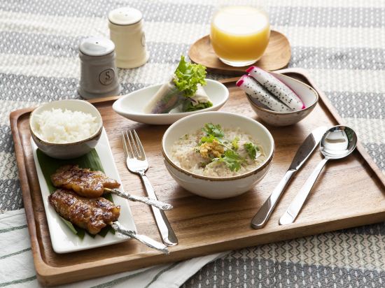 Фото Sukhon Hotel