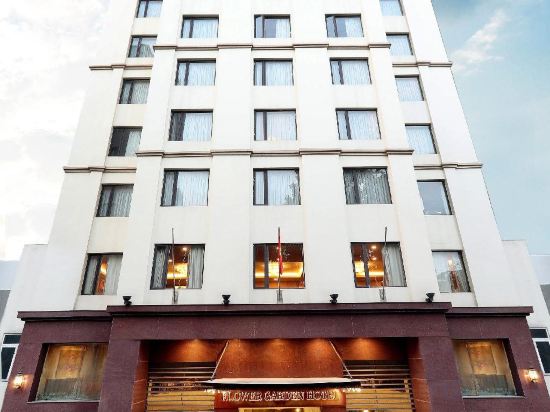 Фото Flower Garden Hotel