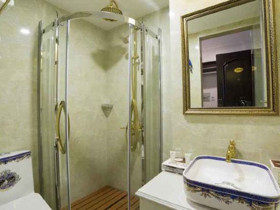 Фото Golden Sail Hotel