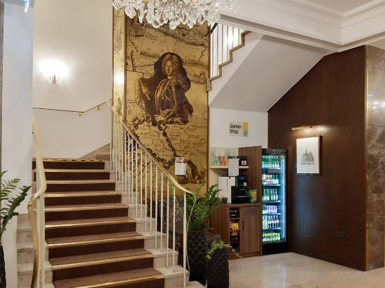 Фото Novum Select Hotel Prinz Eugen Wien