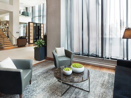 Фото Hôtel AC Montréal Centre ville