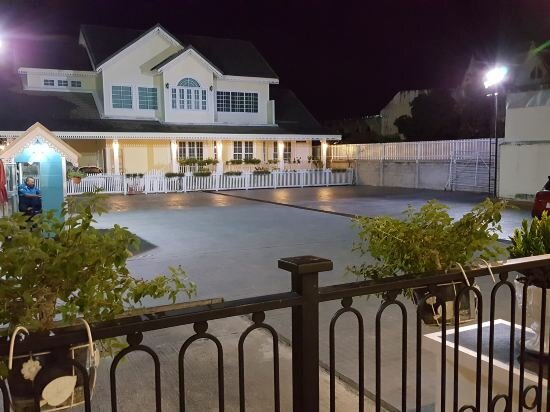 Фото Garden Hill Hotel