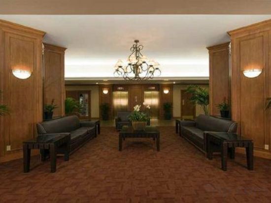 Фото DoubleTree by Hilton Carson