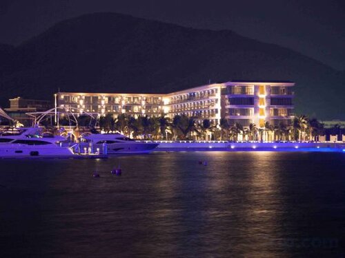 Гостиница Sanya Serenity Coast Marina Hotel в Санье