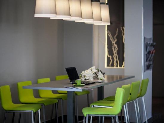 Фото B&b Hotel Antibes Juan-les-Pins