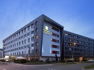 Гостиница Holiday Inn Express Bremen Airport, an Ihg Hotel