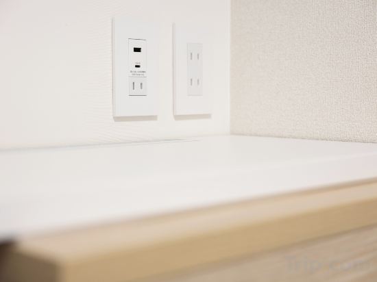 Фото Brackets Hotel Osaka Hommachi