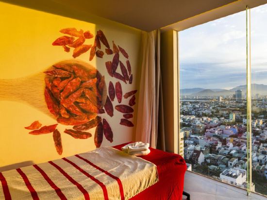 Фото A La Carte Da Nang Beach