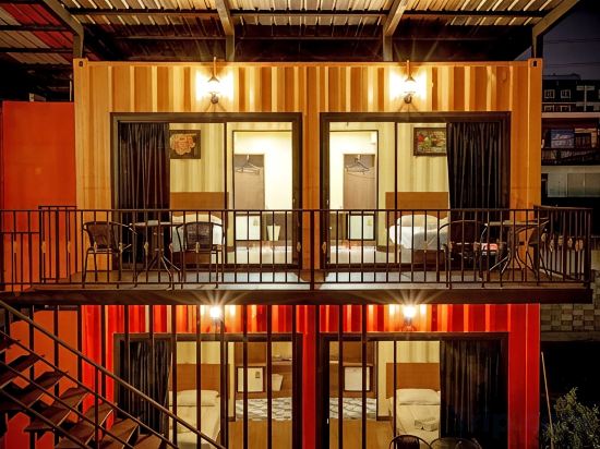 Фото Tuscany Land Resort Donmuang