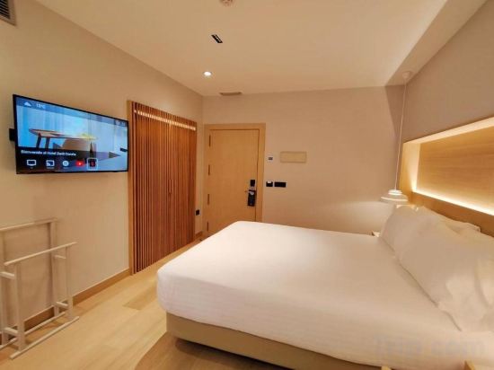 Фото Zenit Coruna