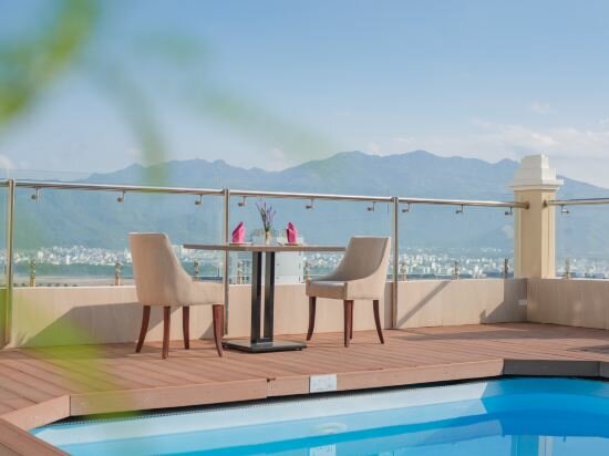 Фото Bn Center Hotel