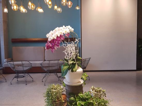 Фото Em Oi Hotel