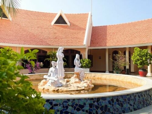 Гостиница Phu Hai Beach Resort & SPA Phan Thiet в Фантхьете