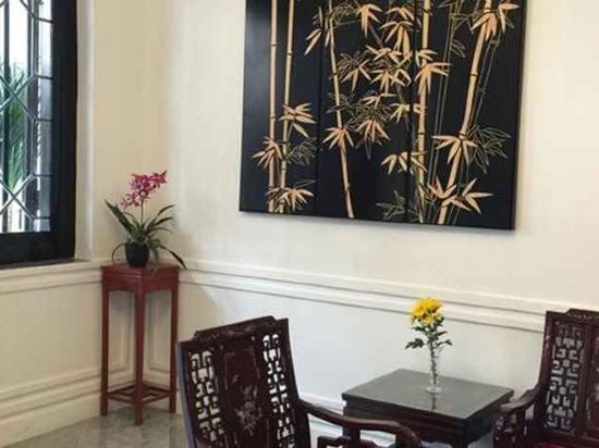 Фото Heeren Palm Suites