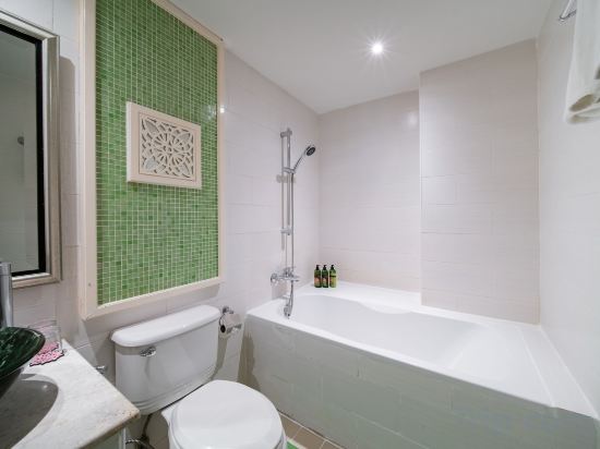 Фото Salil Hotel Sukhumvit Soi 8