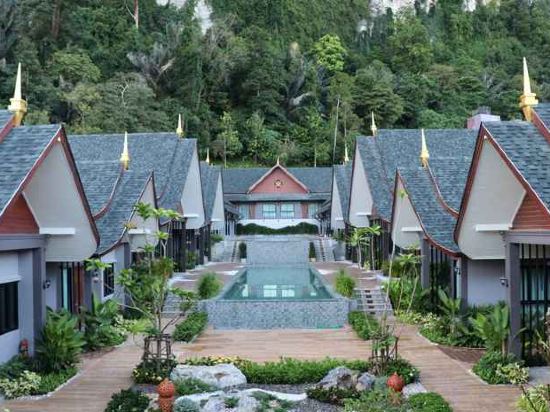 Фото Отель The Scene Cliff View Villas