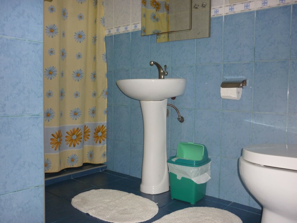 Фото Blue Rock Beach Resort