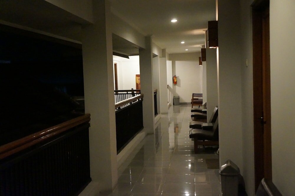 Фото Hotel Kirana