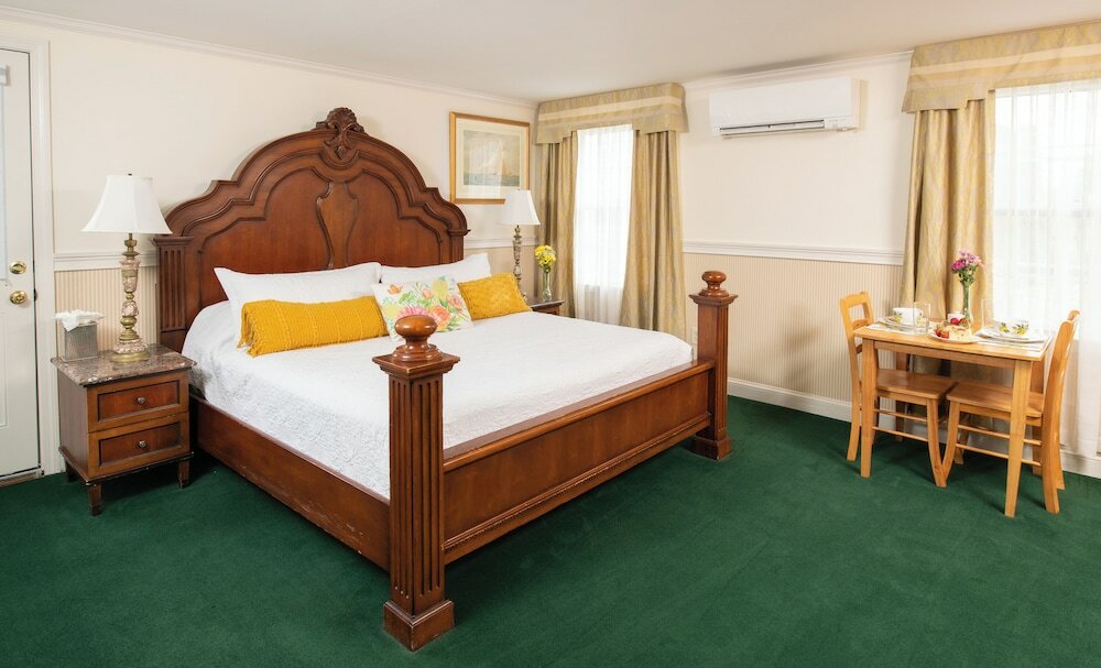 Фото Americas Cup Inn