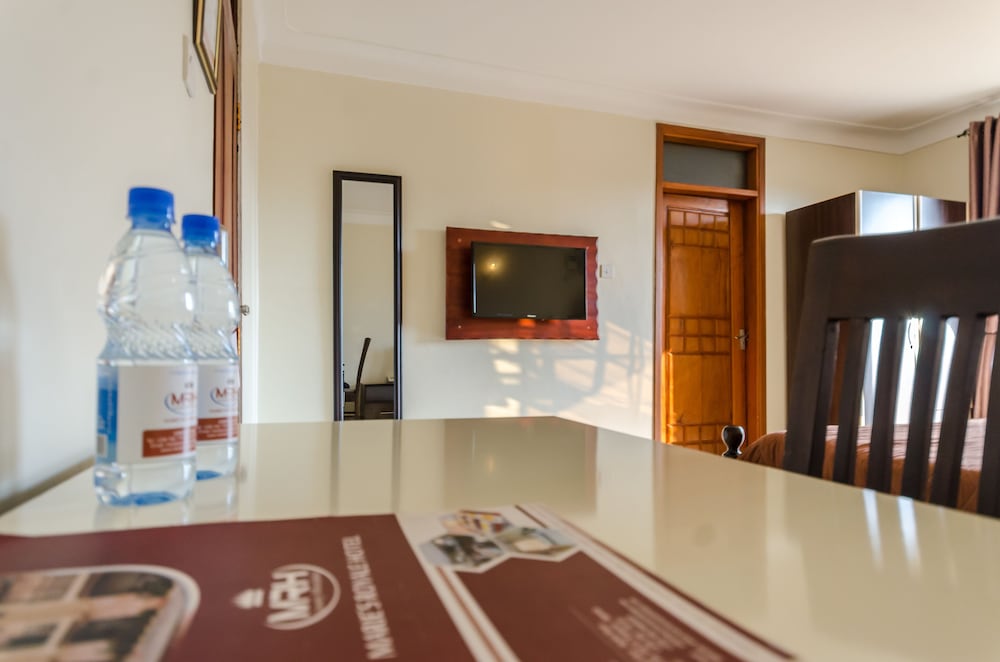 Фото Marie's Royale Hotel