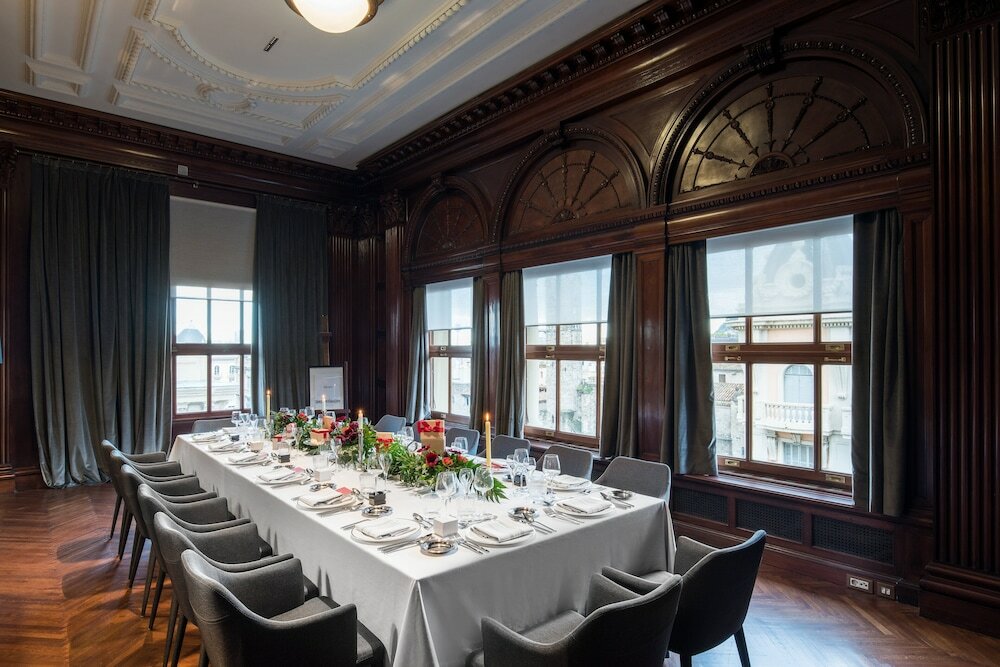 Фото Grand Hotel Central