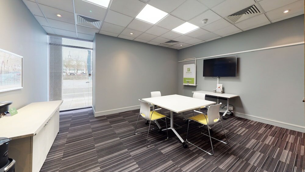 Фото Holiday Inn Milton Keynes - Central, an Ihg Hotel