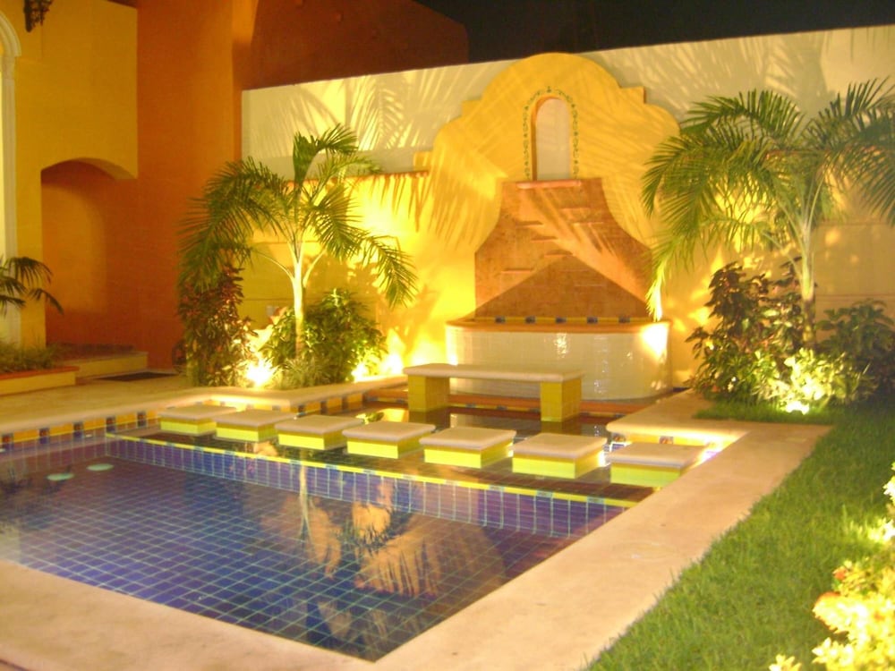 Фото Casa De Las Columnas