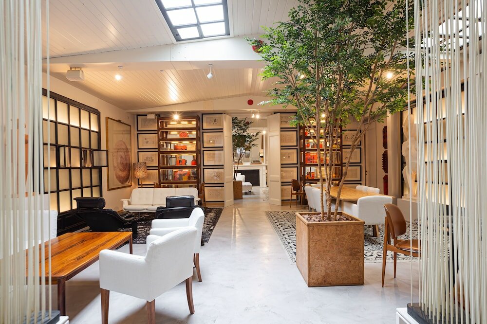 Фото Margot House