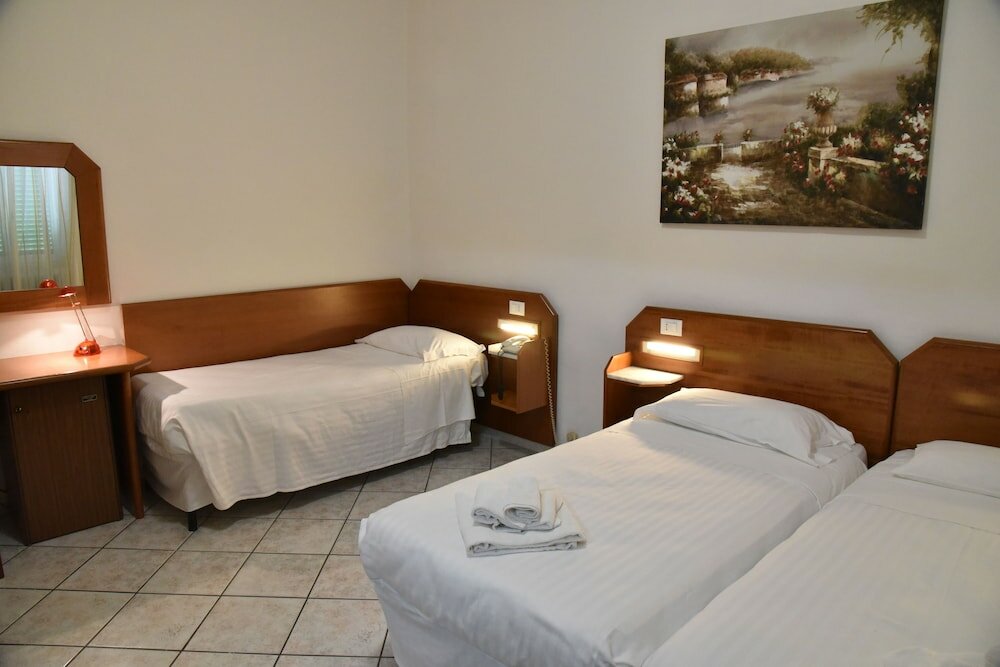 Фото Hotel Moderno