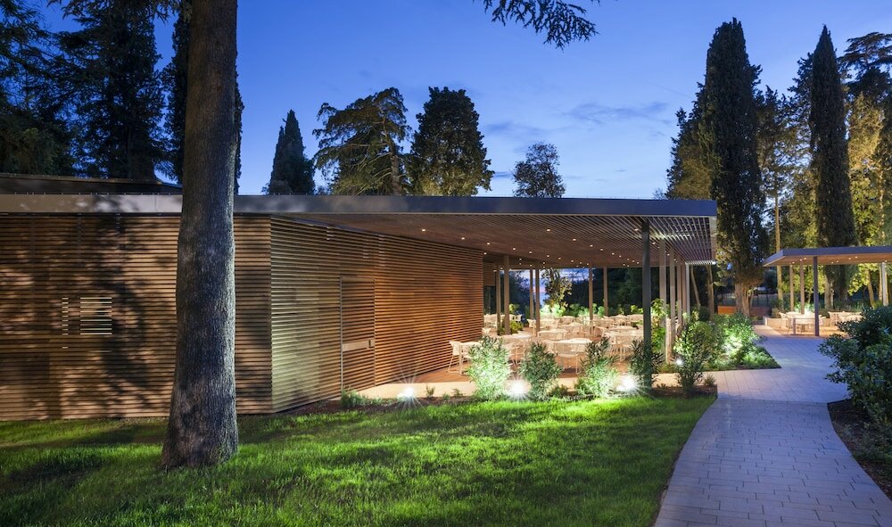 Фото Lone Hotel by Maistra Collection