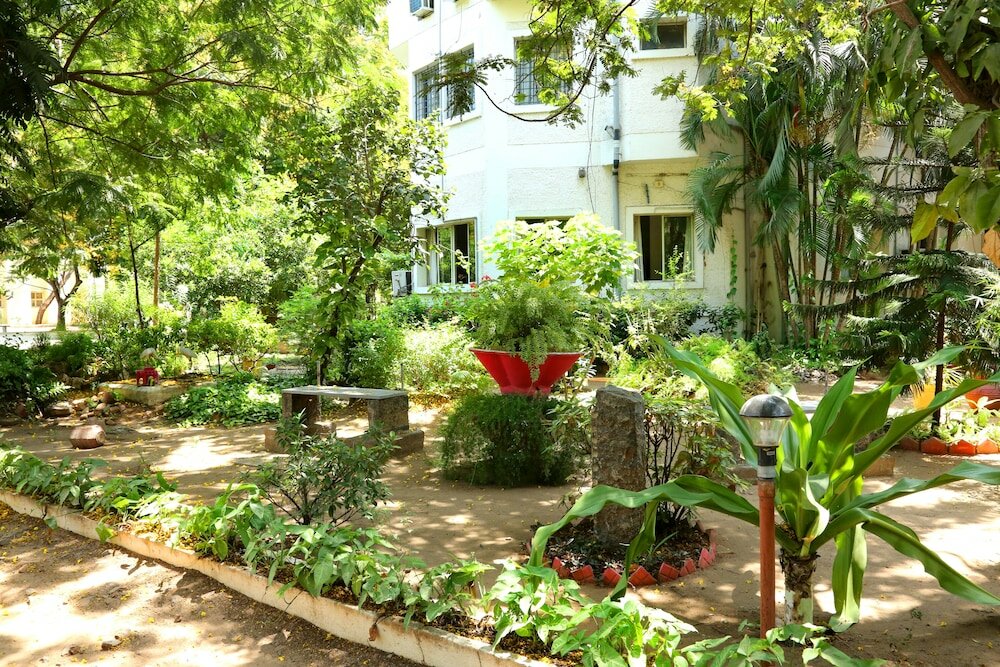 Фото Ywca International Guest House