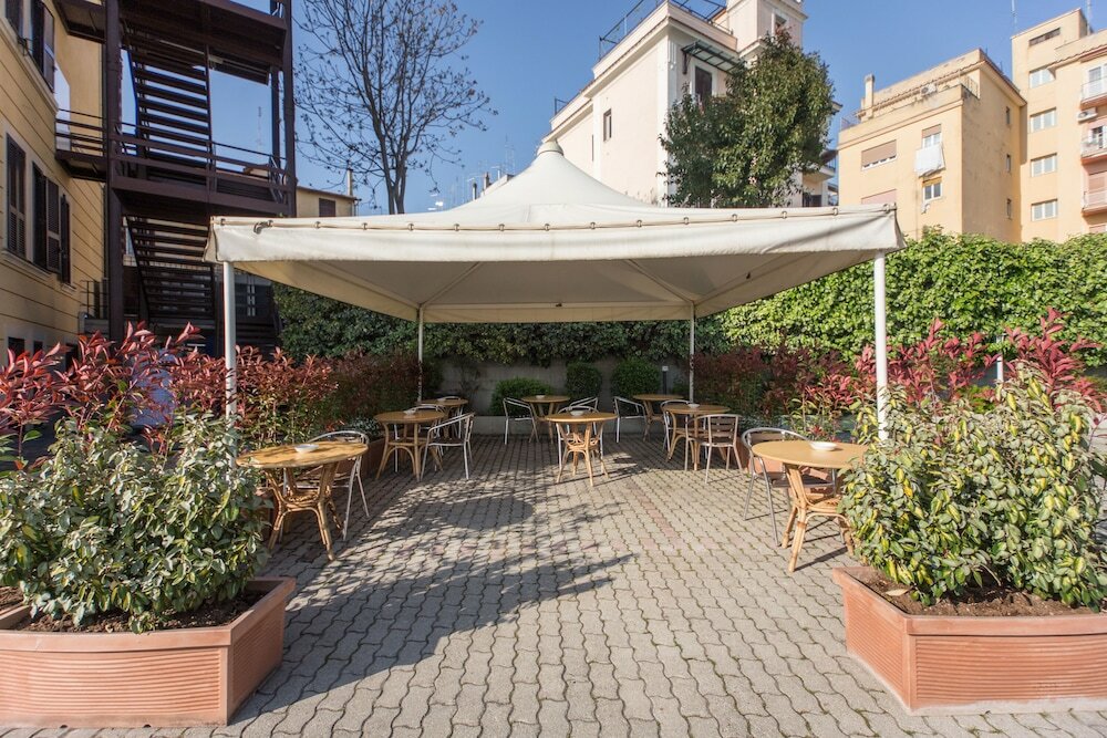 Фото Romoli Hotel