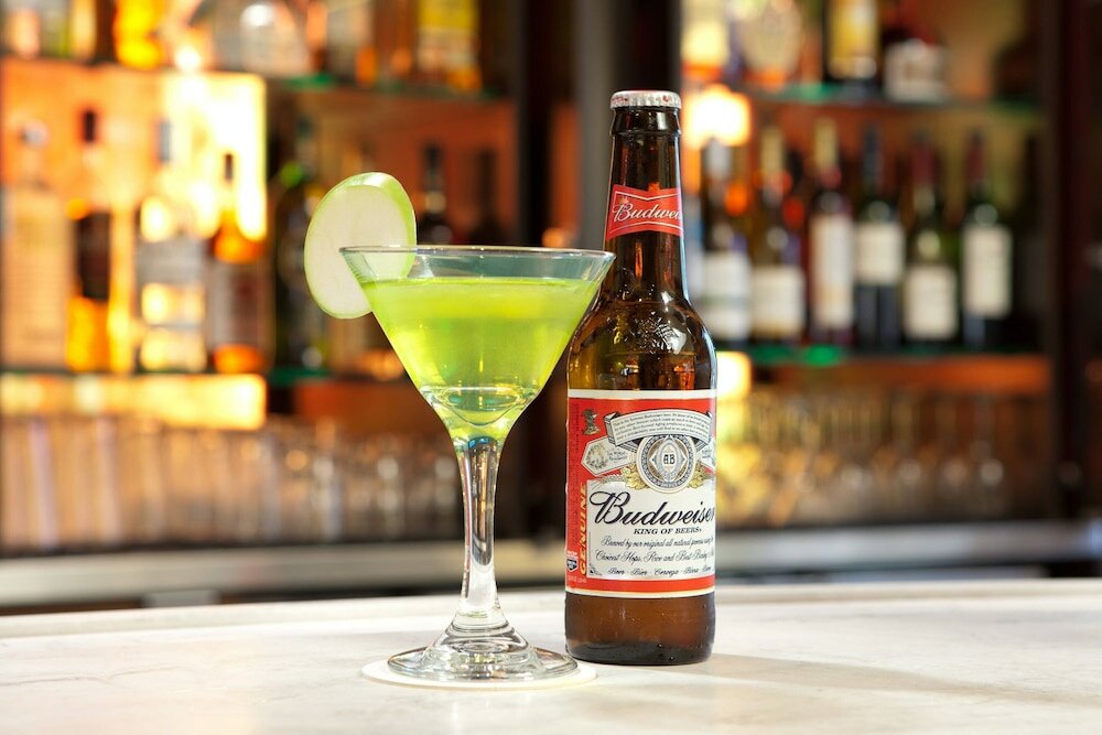 Фото Courtyard by Marriott Bakersfield