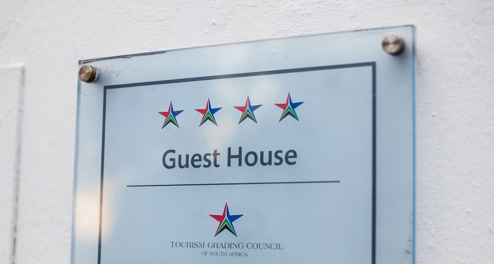 Фото The Walden House